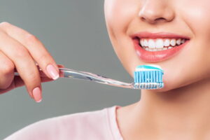 jak wybrać najlepszą pastę do zębów dentysta